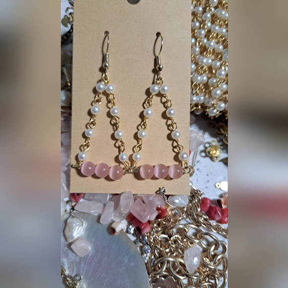 Like ๐ this to be notified when I go live - Picture 8 of 8